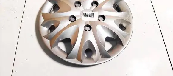 Daihatsu Sirion R14 wheel hub/cap/trim 