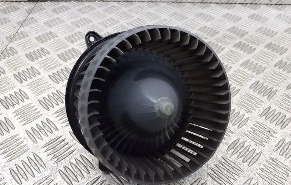 Opel Insignia A Front door blower motor 52426734