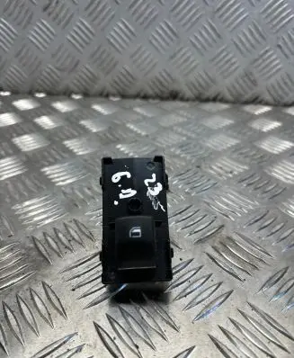 KIA Sportage Electric window control switch 93581r2000