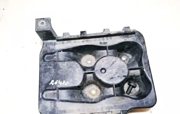 Battery box tray