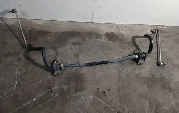 Front anti-roll bar/sway bar