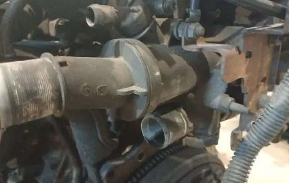Citroen C4 I Picasso Engine coolant pipe/hose