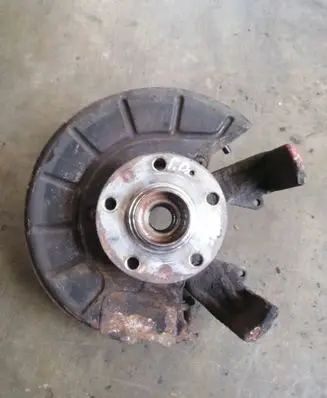 Volkswagen Golf V Front wheel hub spindle knuckle