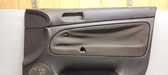 Volkswagen PASSAT B5.5 Front door card panel trim 3B0867012