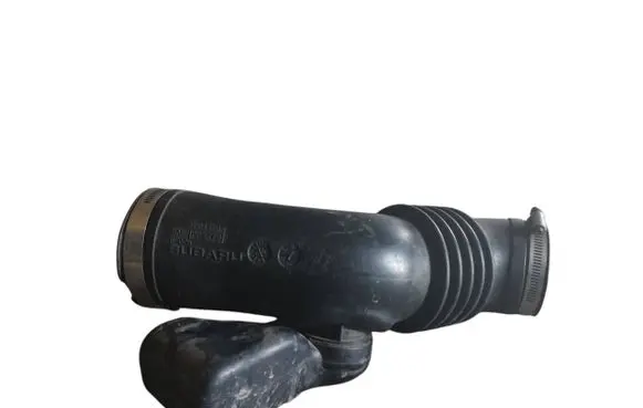 Subaru Legacy Air intake hose/pipe