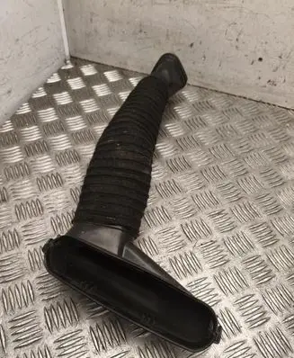 Mercedes-Benz E W213 Air intake hose/pipe A6420948397