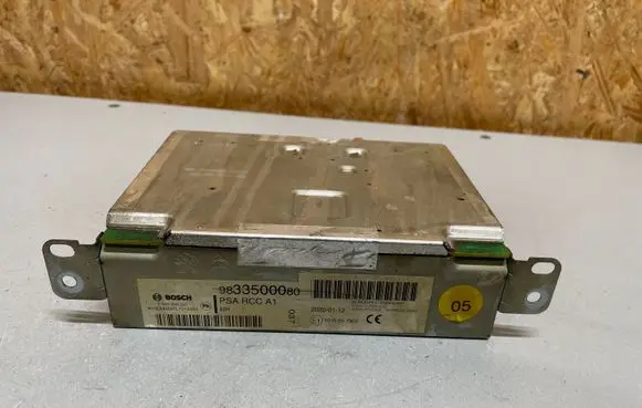 Opel Corsa F GPS navigation control unit/module 9833500080