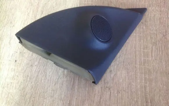 Opel Astra H Front door high frequency speaker