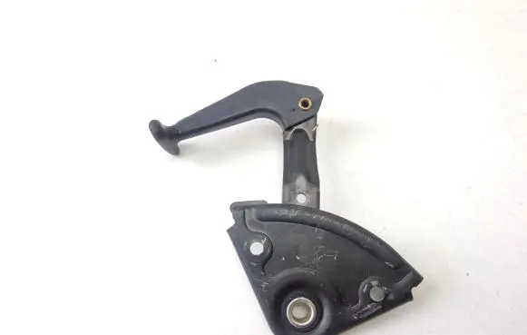 Audi A8 S8 D2 4D Engine bonnet (hood) release handle