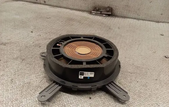 Lexus IS 220D-250-350 Subwoofer speaker 861600WD80