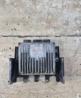 Citroen C3 Engine control unit/module 9654305580 R0411C023B 81638988
