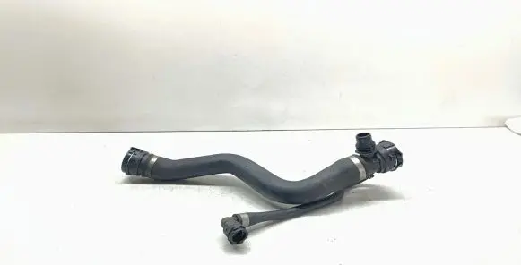 BMW X1 E84 Engine coolant pipe/hose 7525641