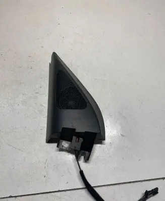 Volkswagen PASSAT B6 Front door high frequency speaker 3C0035411