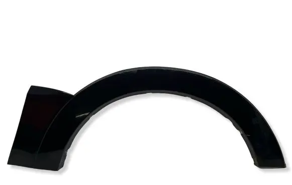 Mitsubishi Pajero Rear arch trim 7407A099