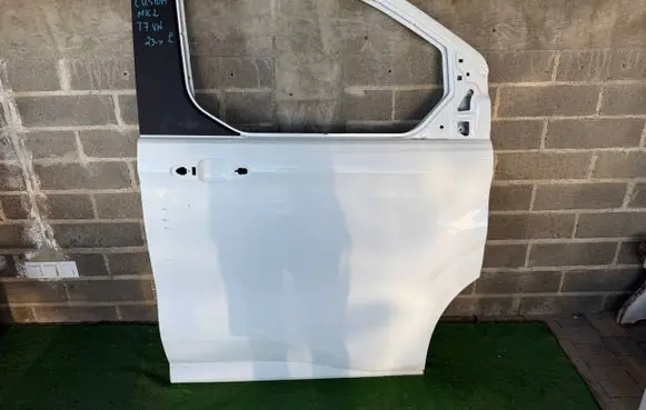 Ford Transit Custom II Front door