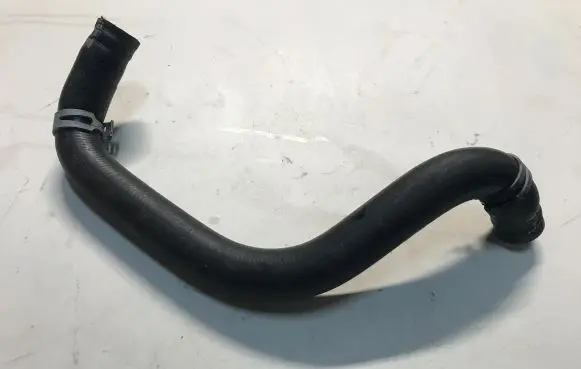 Opel Zafira C Engine coolant pipe/hose 55599251