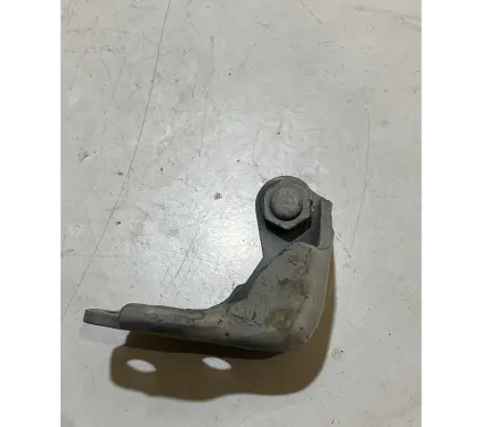 Ford Mustang VI Front door lower hinge 22811