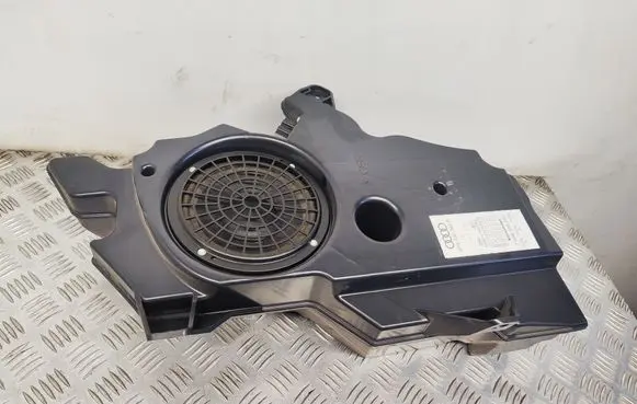 Audi A3 S3 8P Subwoofer speaker 8P3035382D