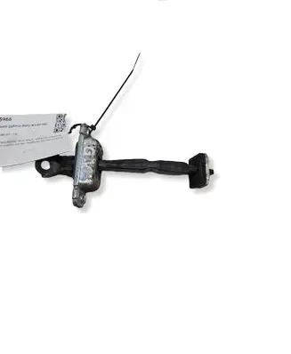 Hyundai i30 Rear door check strap stopper 1234