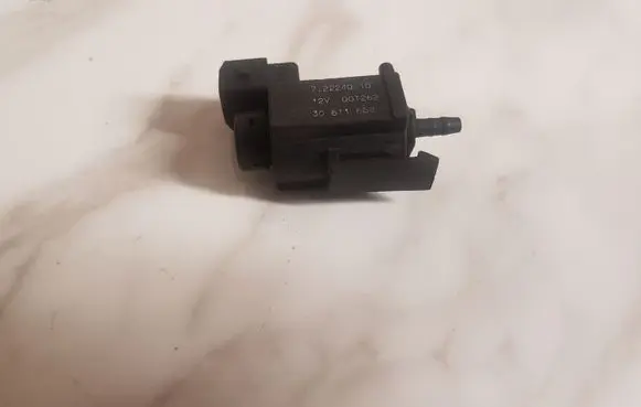 Volvo V70 Turbo solenoid valve 30611668