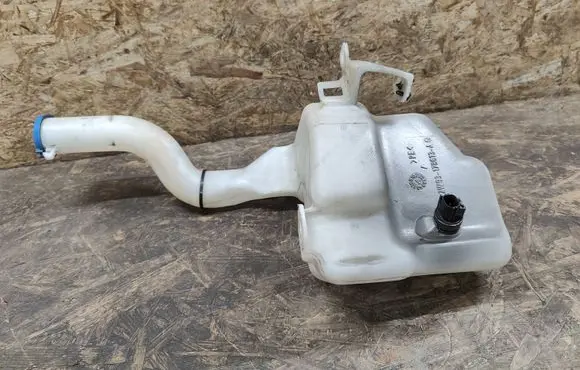 Jaguar XJ X350 Windshield washer fluid reservoir/tank 2W9317B613AG