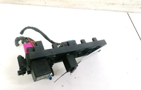 Volkswagen PASSAT B6 Fuse box set 1K1937503