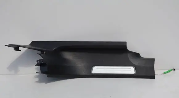 Volvo XC90 Rear sill trim cover 31363748
