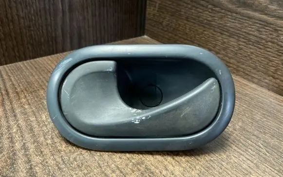 Renault Master III Rear door interior handle 310579
