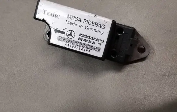 Mercedes-Benz C W203 Airbag deployment crash/impact sensor 0008209926 AAT9J29A6P9