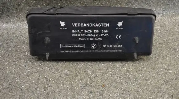 BMW 5 E39 First aid kit 52108176553