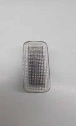 Toyota Avensis T270 Front seat light 8133005050 3202643