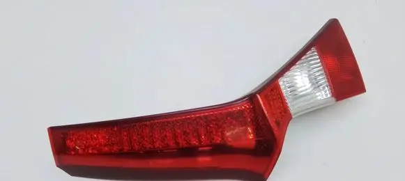 Volvo V70 Tailgate rear/tail lights