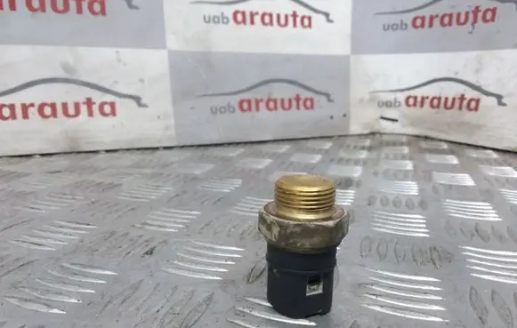 Renault Master II Coolant temperature sensor FAE38110