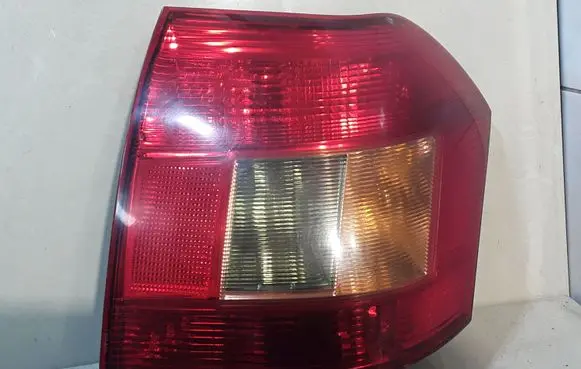 Rear/tail lights