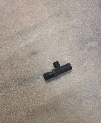 Audi A8 S8 D2 4D Engine coolant pipe/hose 4D0819159