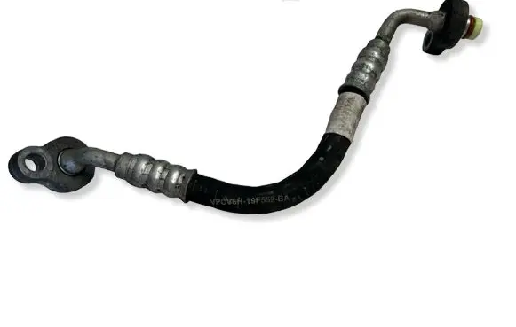 Volvo V40 Air conditioning (A/C) pipe/hose 19F552