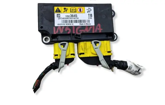 Opel Insignia A Airbag control unit/module 13503645