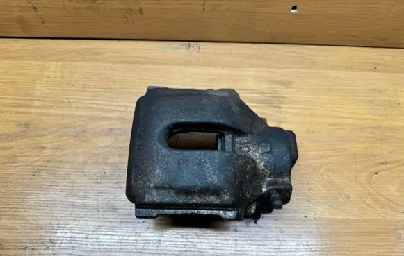 BMW 5 E39 Front brake caliper Bmw6030 34116773132