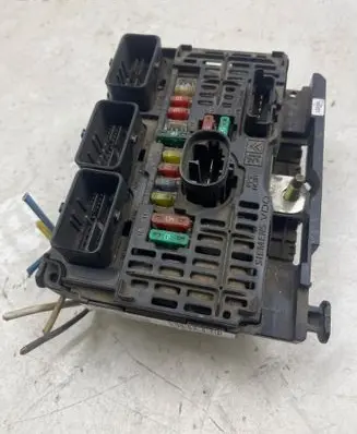 Peugeot 407 BSM Control unit BSML0200 S118983002Q