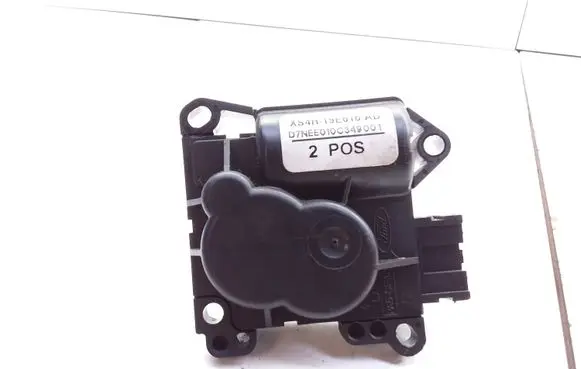 Ford Focus Intake manifold valve actuator/motor XS4H19E616AD