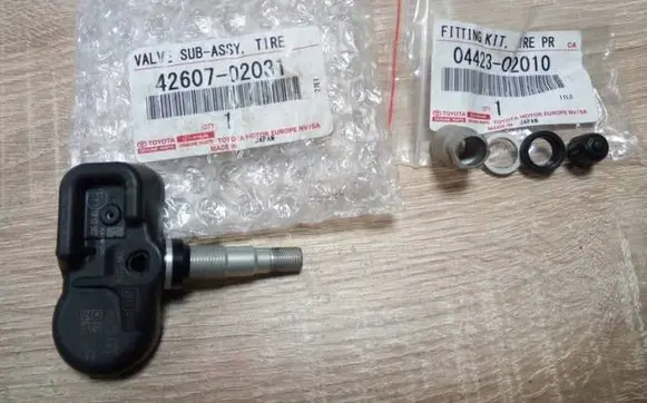 Toyota Corolla E160 E170 Tire pressure sensor 0442302010 NE57345