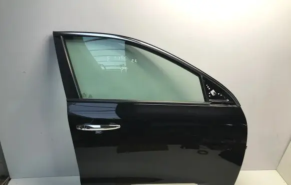 KIA Niro Front door