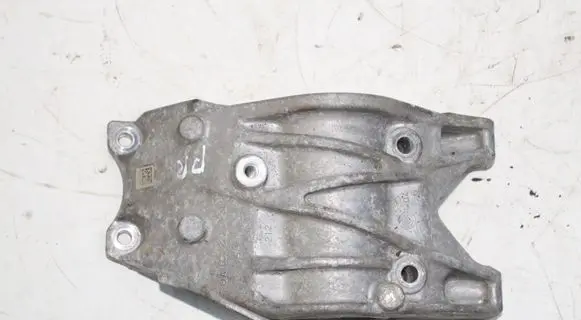Mercedes-Benz GLA W156 X156 Driveshaft support bearing bracket A6512200131