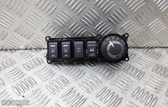 Nissan Navara Seat heating switch