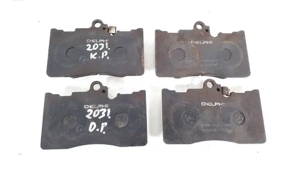 Lexus GS 300 350 430 450H Brake pads (front) 04465-30410