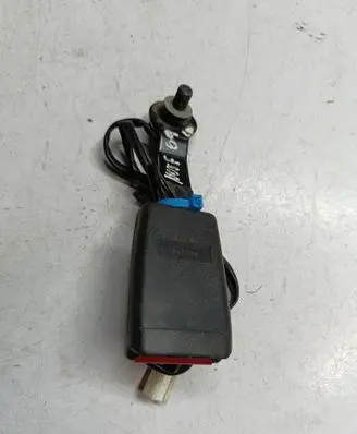 Nissan Note (E11) Front seatbelt buckle a4f1w784