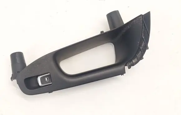Audi A5 Sportback 8TA Front door interior handle trim 8K1867172A