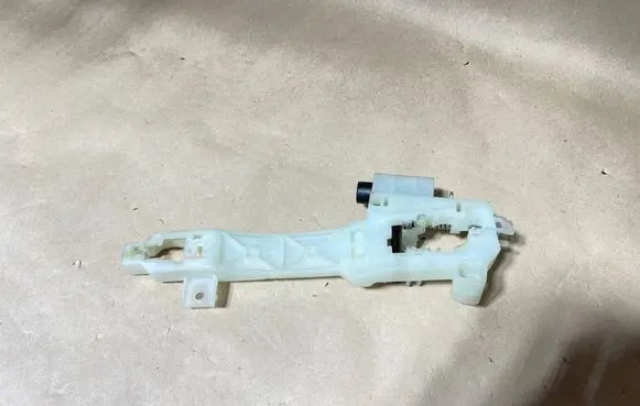 Hyundai Kona I Front door exterior handle/bracket 2131175200