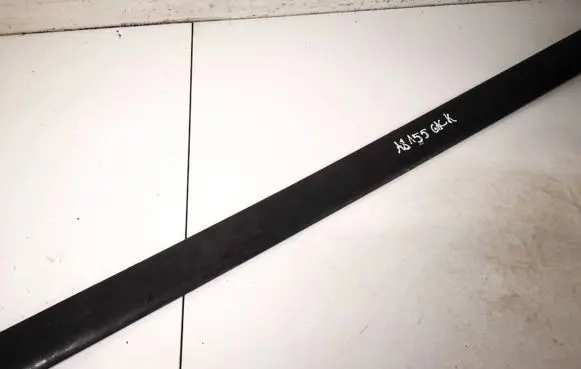 Rear door trim (molding)