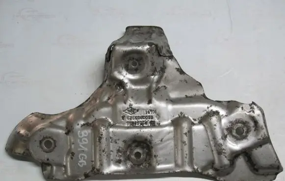 Renault Trafic II (X83) Other engine bay part 8200805323B